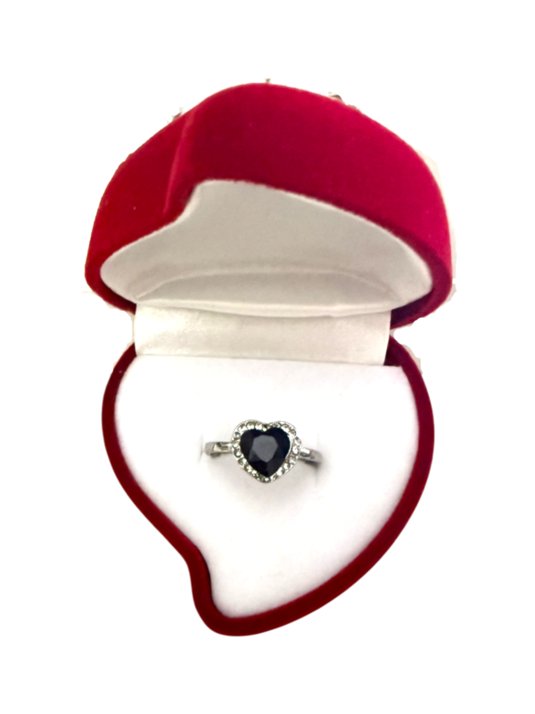 Bague d'amour en forme de coeur – Image 4